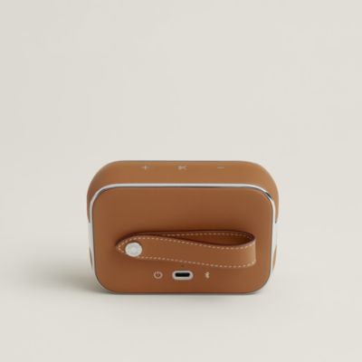 Tech accessories and leather cases | Hermès UK